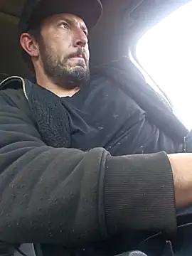 UncutHammer69 online show from 17, 3, 2025