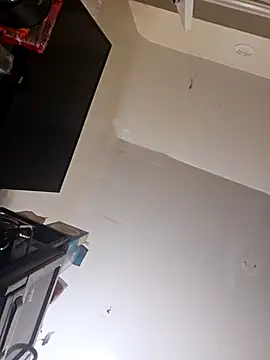 UncutHammer69 online show from 13, 11, 2025