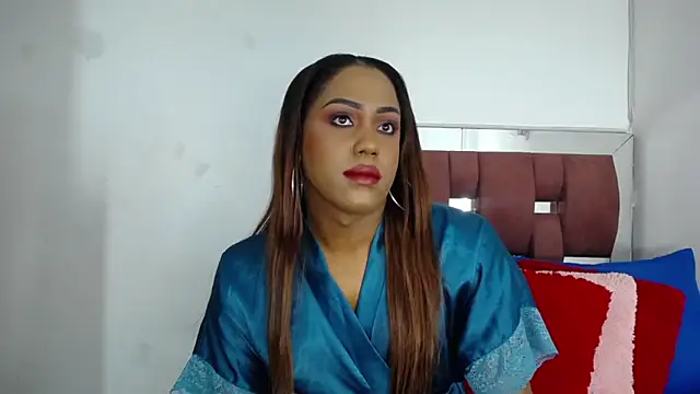 LoraineBigCockTs online show from 17, 10, 2025