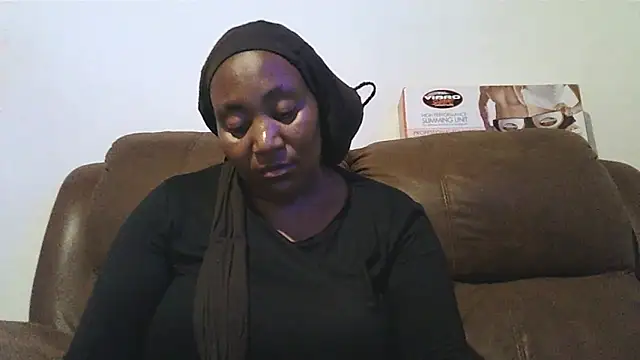 Snapshot of ebonytitts4u chatting on 17, 2, 2025 ebonytitts4u online show from 17, 2, 2025