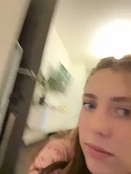 MariiD online show from 5, 1, 2025