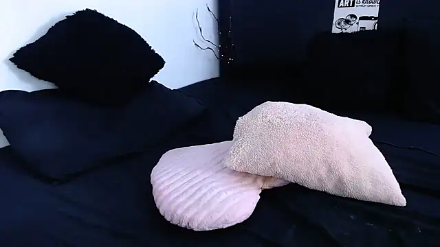 TonyCollins  online show from 24, 2, 2025