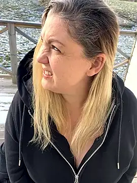 Anna Alexa online show from 27, 2, 2025