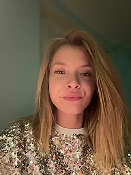AnastasiaAniess online show from 10, 12, 2024