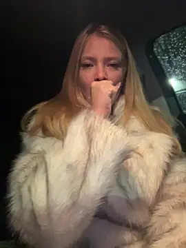 AnastasiaAniess online show from 16, 11, 2025