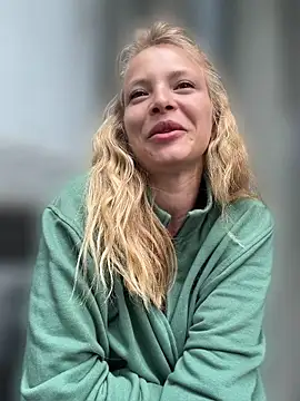 AnastasiaAniess online show from 6, 6, 2026