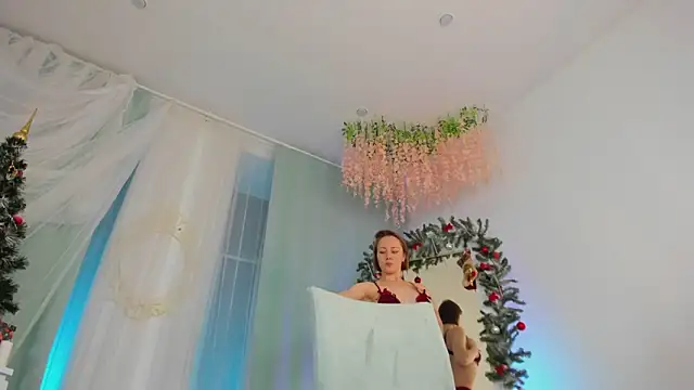 LilianKroft online show from 23, 12, 2024