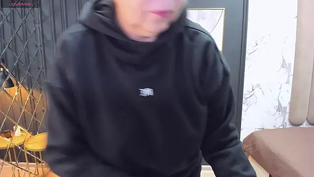 LindaPassionate online show from 21, 2, 2025