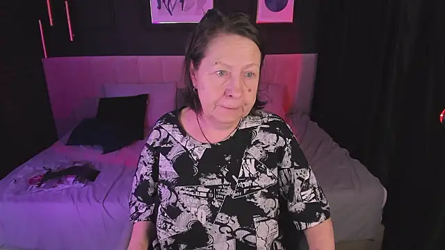 LindaPassionate online show from 3, 3, 2026