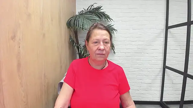 LindaPassionate online show from 26, 4, 2026