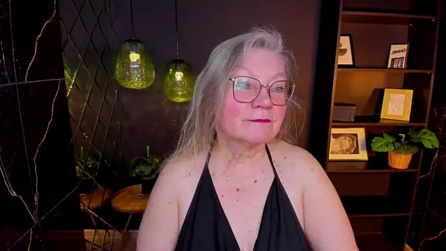 Snapshot of NataliMellow chatting on 8, 5, 2026 NataliMellow online show from 8, 5, 2026