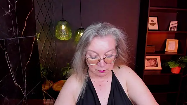 Snapshot of NataliMellow chatting on 8, 6, 2026 NataliMellow online show from 8, 6, 2026