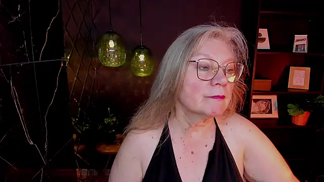 Snapshot of NataliMellow chatting on 25, 6, 2026 NataliMellow online show from 25, 6, 2026