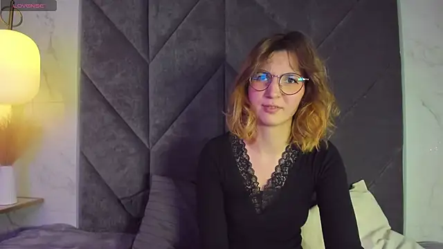 JaneGraceful online show from 4, 2, 2025