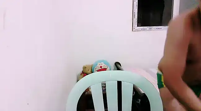 Snapshot of SirViceBoy2020 chatting on 14, 12, 2024 SirViceBoy2020 online show from 14, 12, 2024