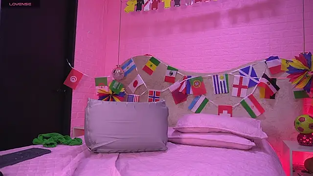 Snapshot of sarakaisy chatting on 23, 6, 2026 sarakaisy online show from 23, 6, 2026