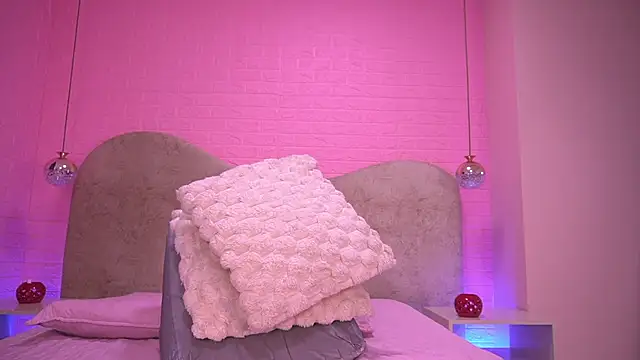 Snapshot of sarakaisy chatting on 6, 8, 2026 sarakaisy online show from 6, 8, 2026