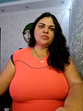 littleRikka online show from 8, 9, 2025