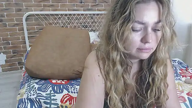 xxkristinaxx online show from 6, 3, 2025