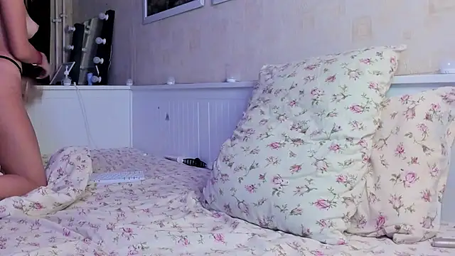 MaryDreaminess online show from 7, 2, 2026