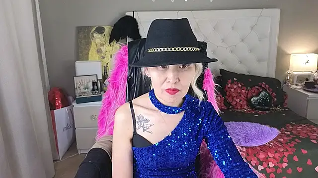 RoxalanaStar online show from 13, 6, 2026