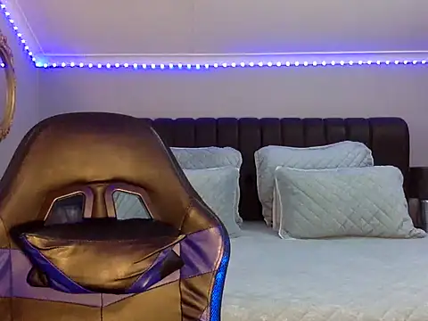 BOOTYBANGER24xx online show from 21, 10, 2025