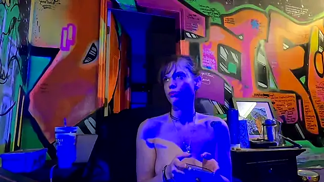 TheDaisyChaos online show from 25, 2, 2025