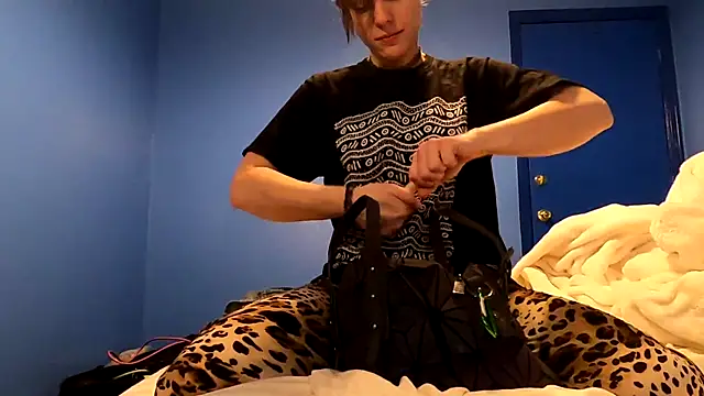 TheDaisyChaos online show from 9, 3, 2025