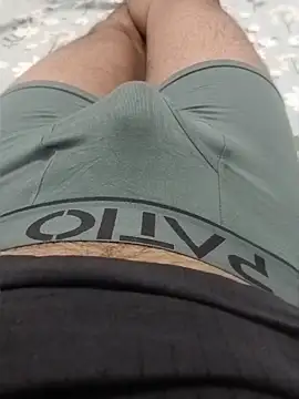 Babyucum4me online show from 4, 5, 2026