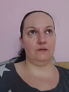 BustyLadyAlma online show from 27, 6, 2026