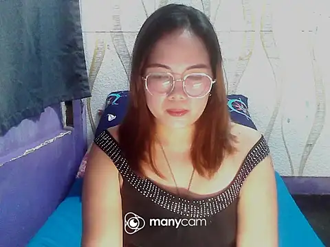 Snapshot of BURBERRY69 chatting on 10, 11, 2025 BURBERRY69 online show from 10, 11, 2025