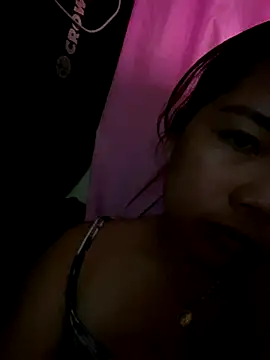 Snapshot of BURBERRY69 chatting on 23, 11, 2025 BURBERRY69 online show from 23, 11, 2025