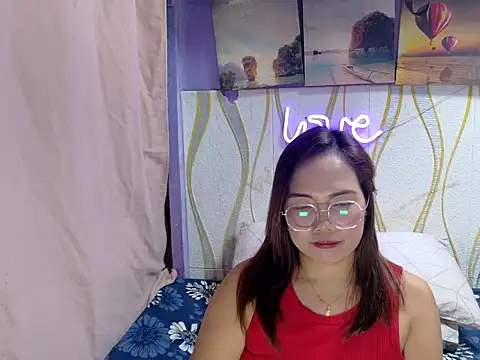 Snapshot of BURBERRY69 chatting on 12, 2, 2026 BURBERRY69 online show from 12, 2, 2026