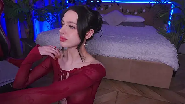 Devilinee online show from 14, 1, 2025