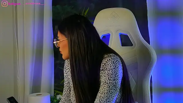 perfectt33n online show from 22, 1, 2025