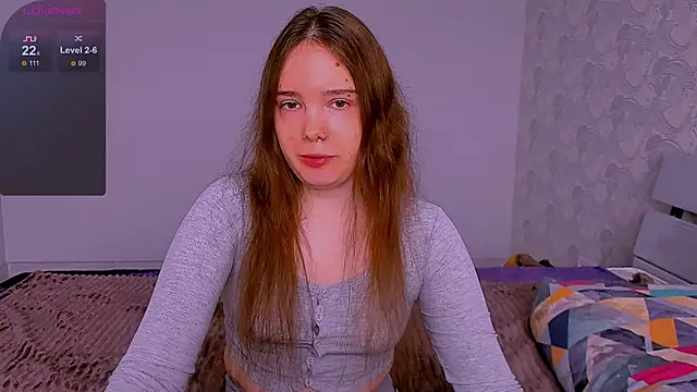 Janie JJ Curvie online show from 18, 5, 2026