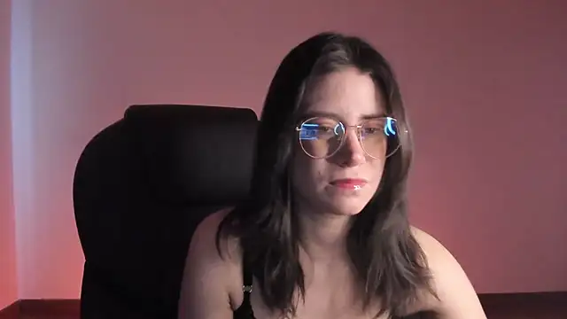 HazelKush online show from 18, 9, 2025