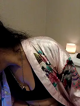 PichyPrettyPussy online show from 30, 12, 2024