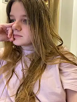 Snapshot of -MimmiLissa- chatting on 10, 11, 2025 -MimmiLissa- online show from 10, 11, 2025