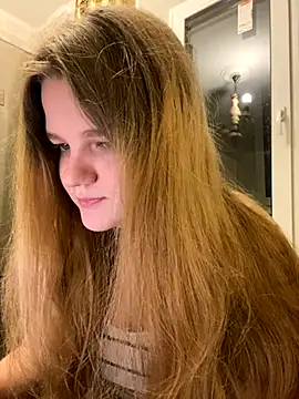 Snapshot of -MimmiLissa- chatting on 11, 11, 2025 -MimmiLissa- online show from 11, 11, 2025