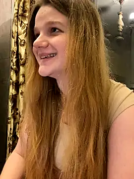 Snapshot of -MimmiLissa- chatting on 28, 11, 2025 -MimmiLissa- online show from 28, 11, 2025