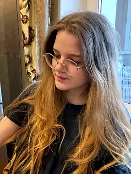 Snapshot of -MimmiLissa- chatting on 15, 1, 2026 -MimmiLissa- online show from 15, 1, 2026