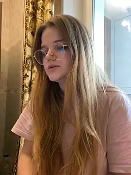 Snapshot of -MimmiLissa- chatting on 20, 2, 2026 -MimmiLissa- online show from 20, 2, 2026