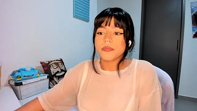 Naiara sex online show from 4, 3, 2025