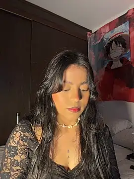 Naiara sex online show from 4, 7, 2026