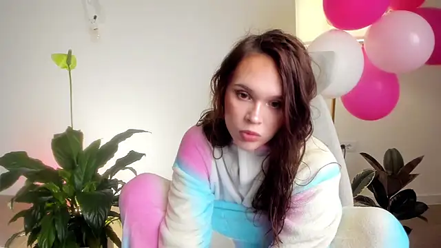 Snapshot of Pokemeboy chatting on 5, 3, 2025 Pokemeboy online show from 5, 3, 2025