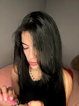 Snapshot of Sammy_pink chatting on 23, 12, 2025 Sammy pink online show from 23, 12, 2025