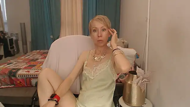 LuxuryNika online show from 26, 6, 2026