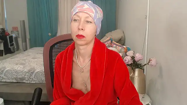 LuxuryNika online show from 14, 7, 2026