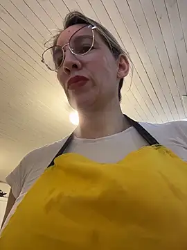 Gatitacarlita online show from 3, 6, 2026